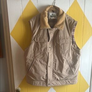 Vintage 2970’s Woolrich Men's Beige Outdoor Vest